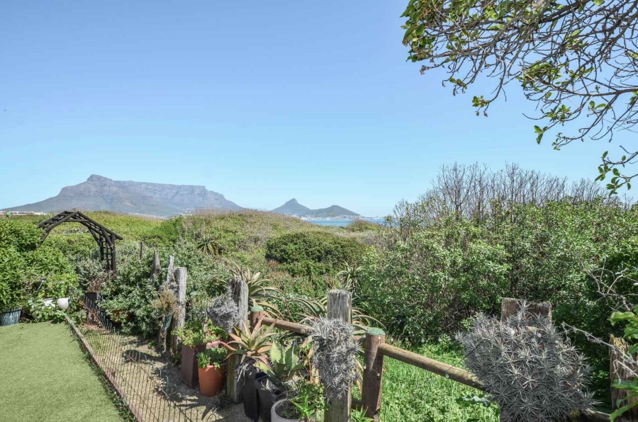 3 Bedroom Property for Sale in Woodbridge Island Western Cape